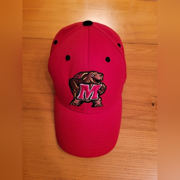 Maryland Terrapins Top of the World Fitted Baseball Style Hat - Red - Picture 1 of 4